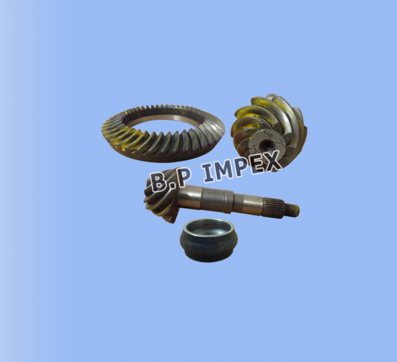 Crown Wheel Pinion With Spacer